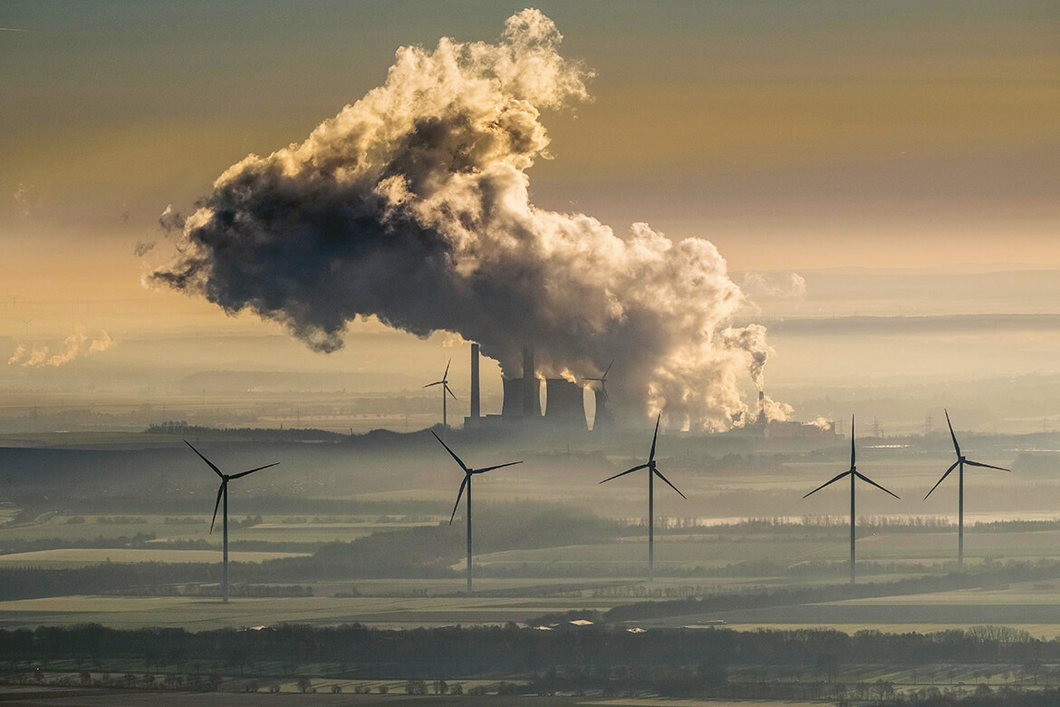 Les coûts environnementaux du charbon devraient être reportés sur son prix pour éviter qu’il ne bénéficie de l’éolien bon marché. | Photo: Keystone/imageBROKER/Hans Blossey